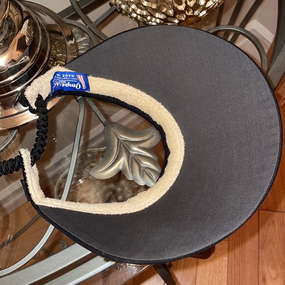 Golf visor - Picture 2 of 4